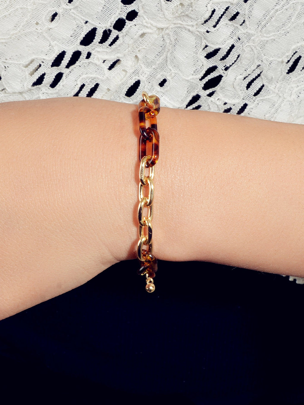 Designer Jewellery Acrylic Gold Crude Chain Bracelets Party Designer Accessories-1